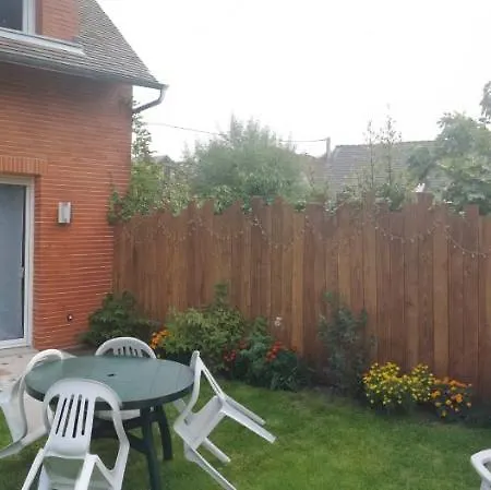 Contre Vents Et Marees *