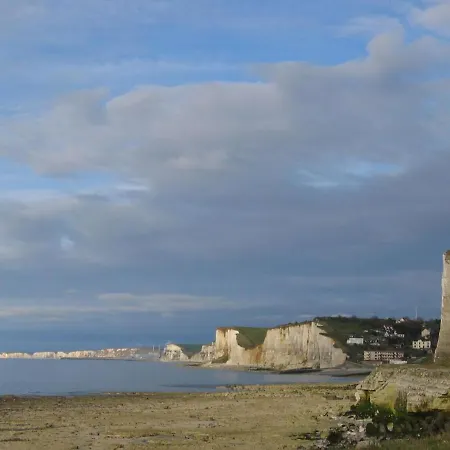 Nyaraló Contre Vents Et Marees